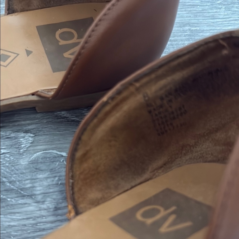 DV by Dolce Vita Brown Flats Huarache-Inspired Design - Picture 5 of 5